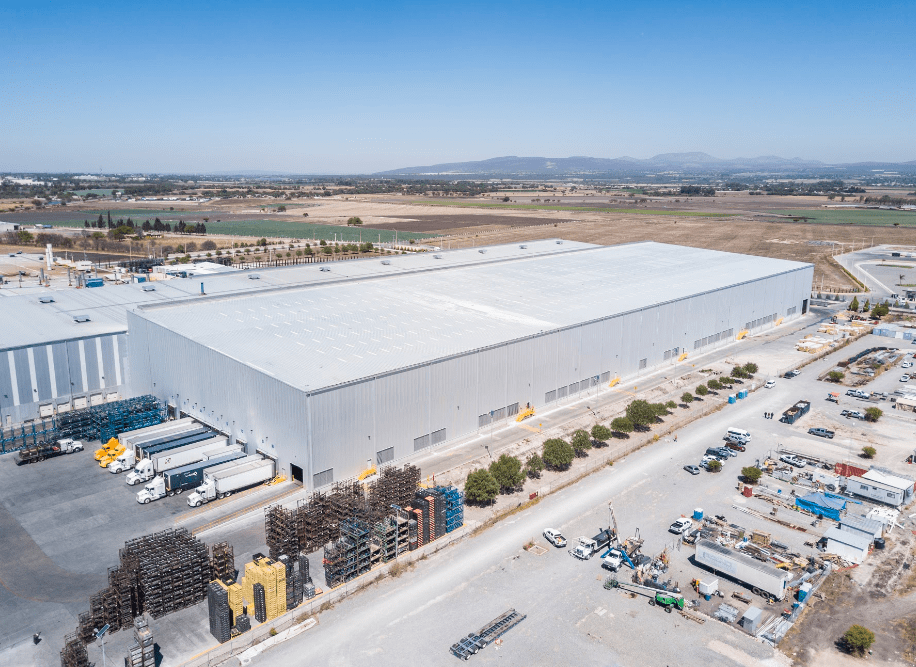 Flex-N-Gate industrial building in Guanajuato