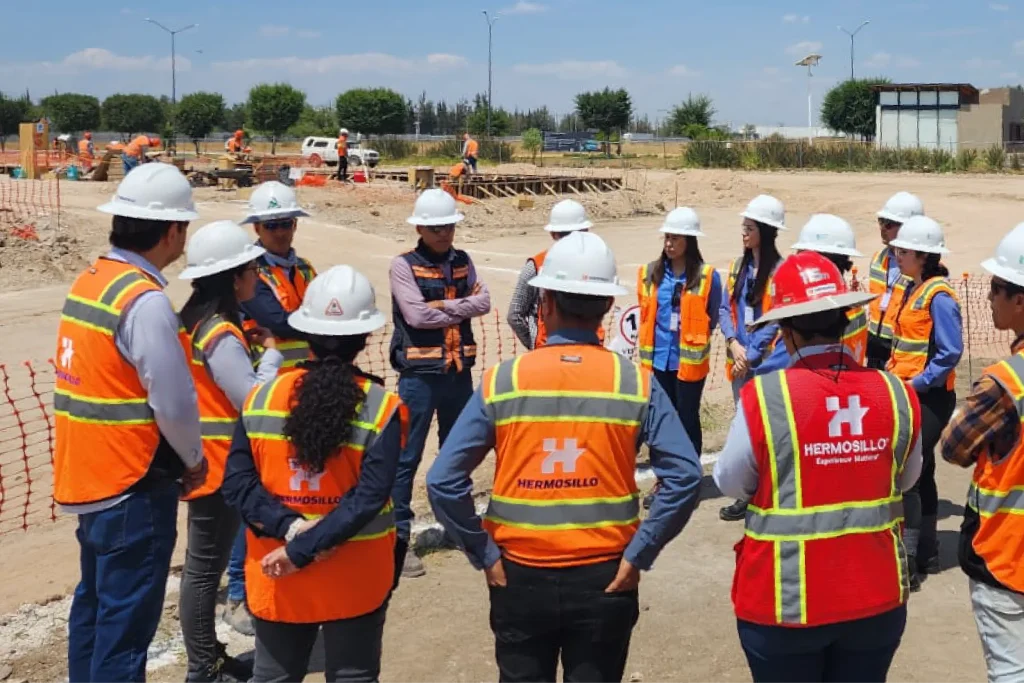 Architects preconstruction meeting at a Group Hermosillo project site